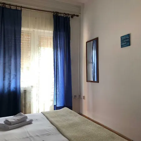 Large 3 Bd 500m From The Sea Bike Friendly 아파트
